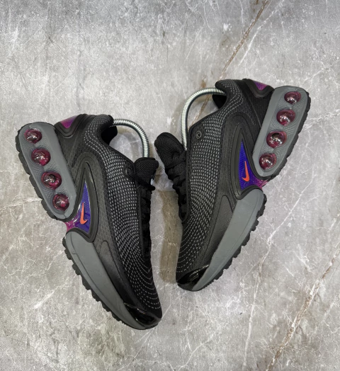 Tênis Air Max Dn (Preto/Roxo)