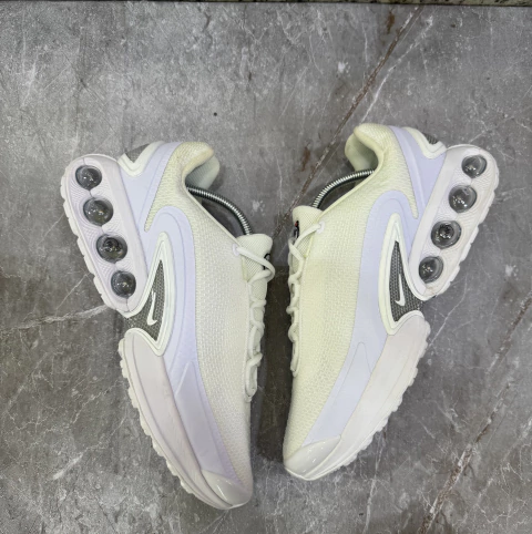 Tênis Air Max Dn (Branco Metálico Prata)