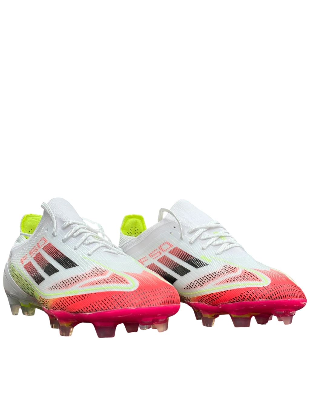 Chuteira Campo “AD F50 White Red Green”