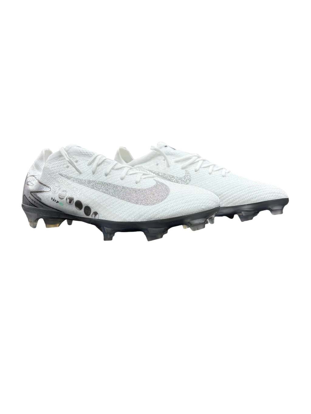 Chuteira Campo “Mercurial White Shine“