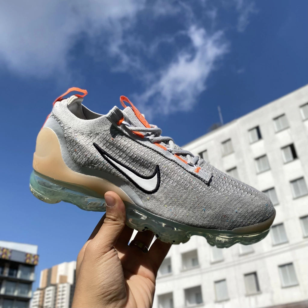 Vapormax 5.0 Cinza/Laranja