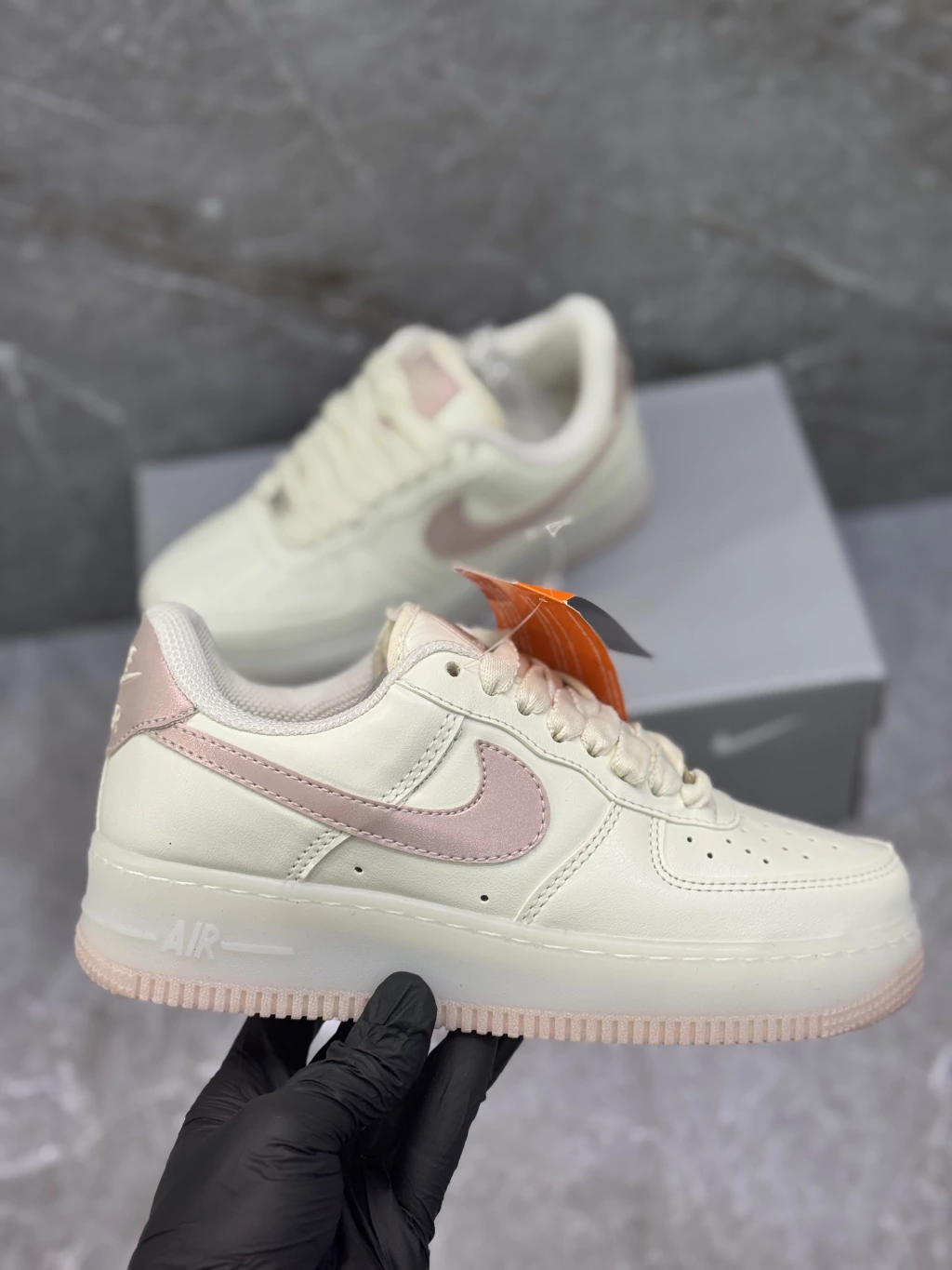 Tênis Air Force 1 (Rosa/Branco)