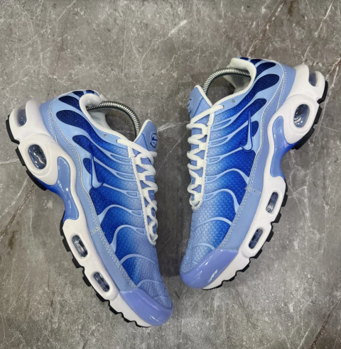 Tênis Air Max Plus Tn "Royal Pulse"